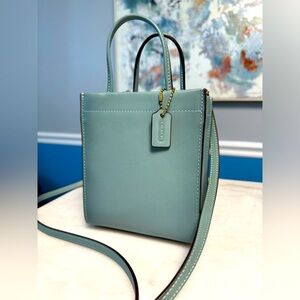 AUTHENTIC COACH Mini Cashin Tote.